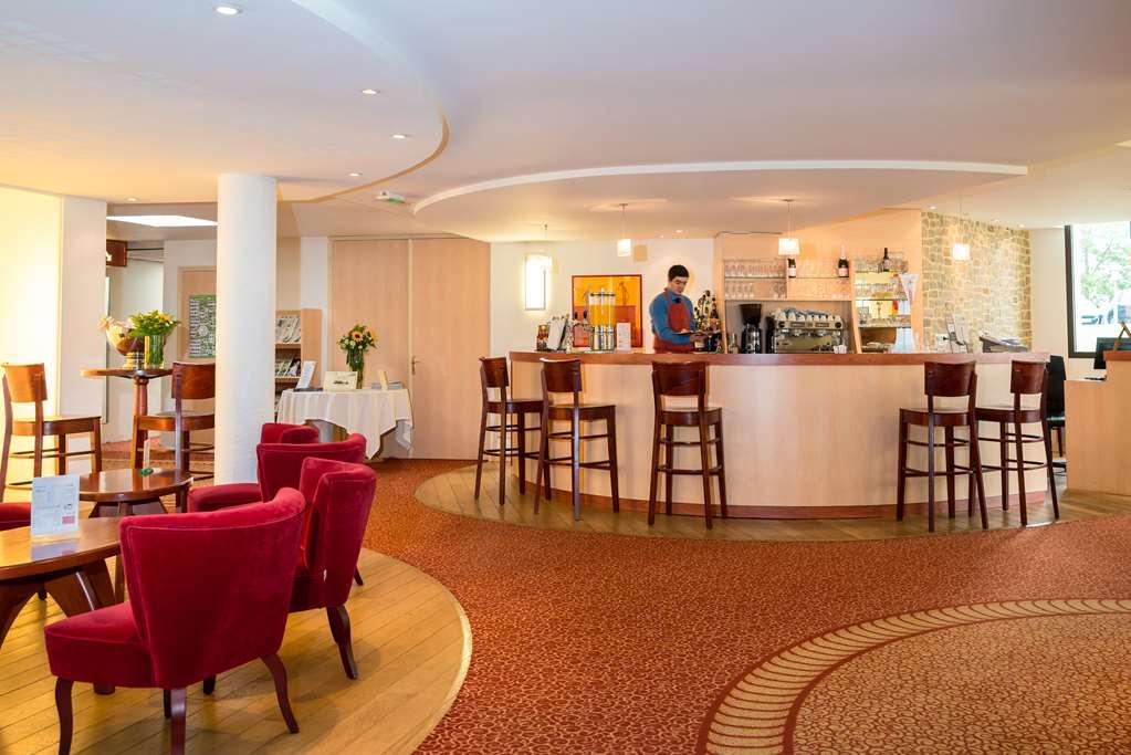 Brit Hotel Rennes Cesson Restaurante foto