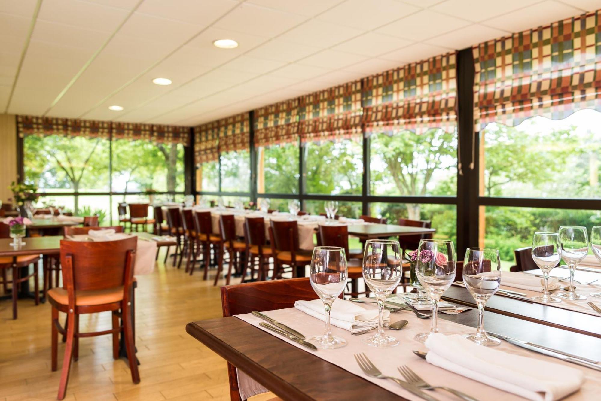 Brit Hotel Rennes Cesson Exterior foto